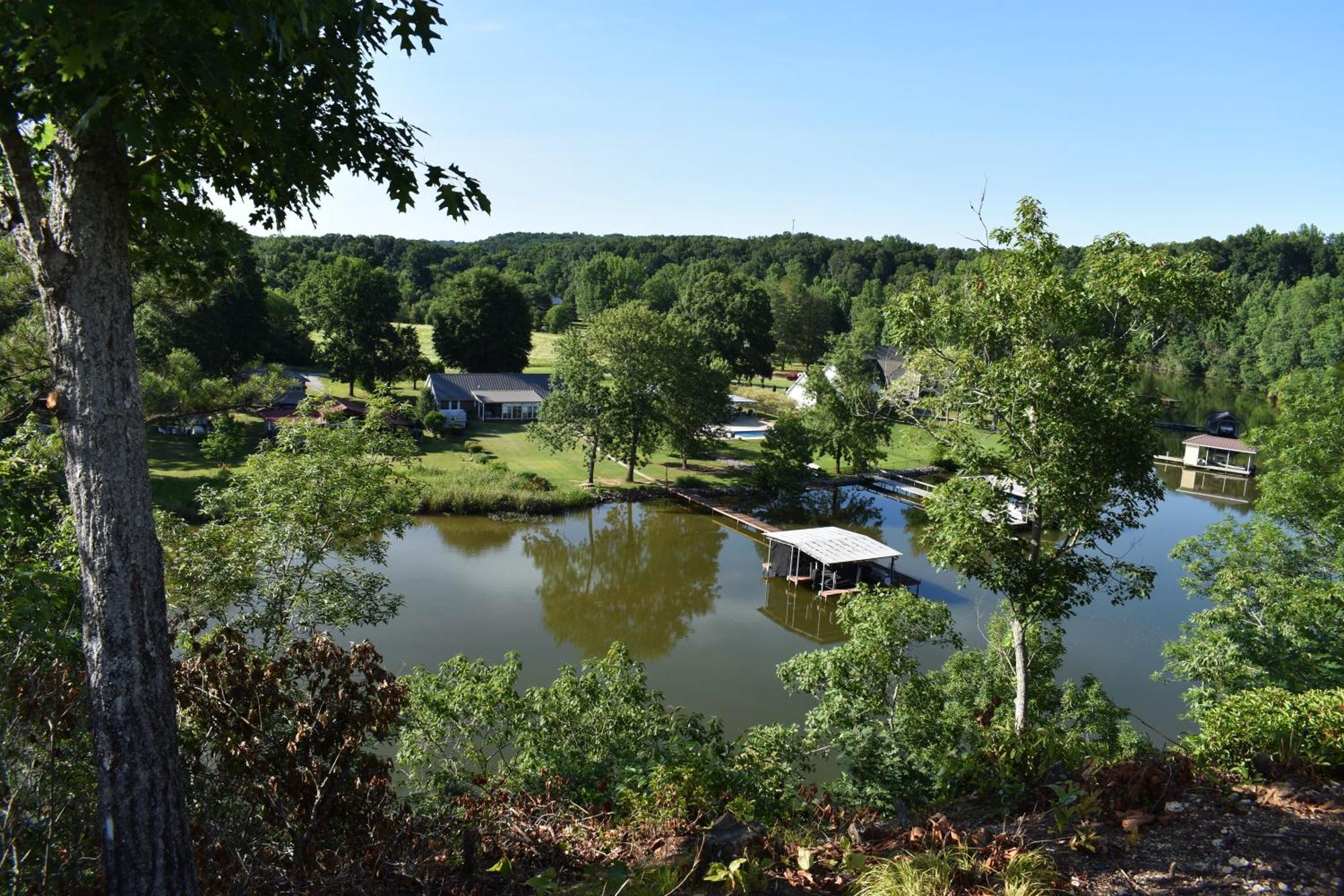 Отель Waterfront Luxury Glamping Dome Rogersville Экстерьер фото